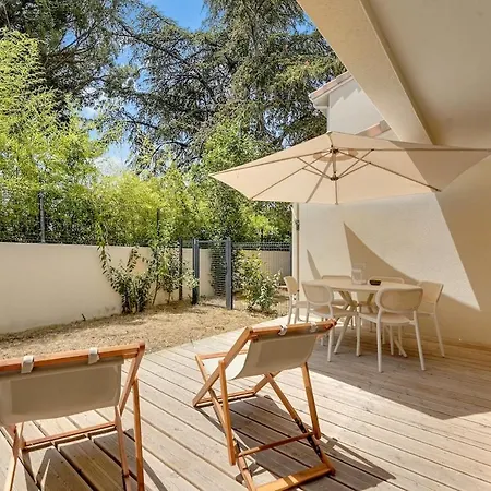 - 3 Chambres, Et Terrasse Privee * מורט